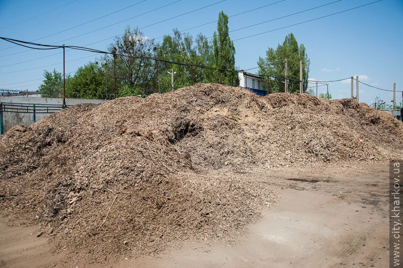 У Харкові почали виготовляти паливні брикети