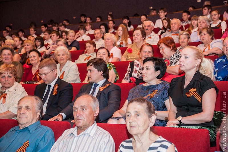 У місті проводять кіноуроки пам'яті «Вклонімося великим тим рокам»