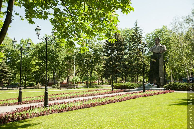 Пам'ятник маршалу Жукову відкрили після капремонту