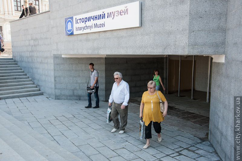 Закінчено ремонт виходів метро на майдані Конституції