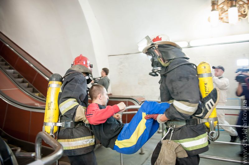 У харківському метрополітені відбулися навчання (додано фото)