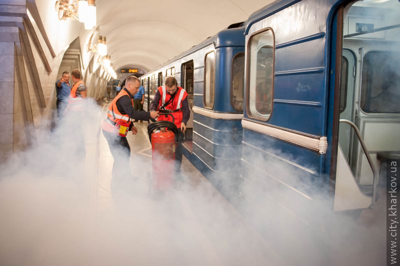 У харківському метрополітені відбулися навчання (додано фото)