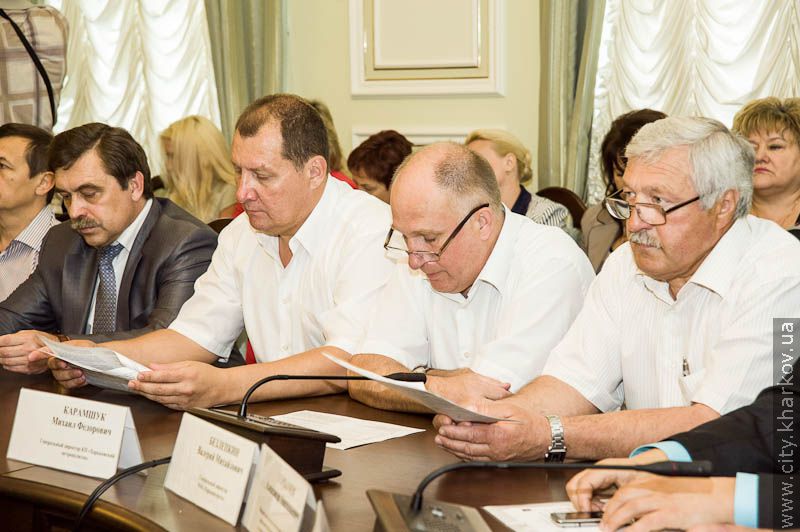 Дзвінки про «замінування» стадіону не завадять проведенню матчів Євро-2012