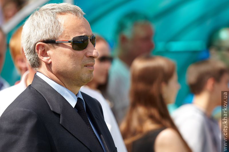 Геннадій Кернес привітав футбольну команду міськради з перемогою