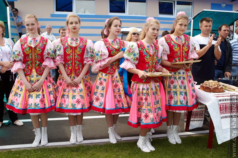Геннадій Кернес привітав футбольну команду міськради з перемогою