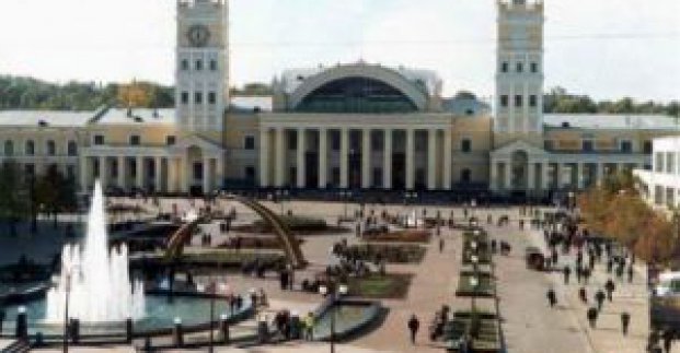 На Південному вокзалі під час Євро-2012 працюватимуть професійні перекладачі