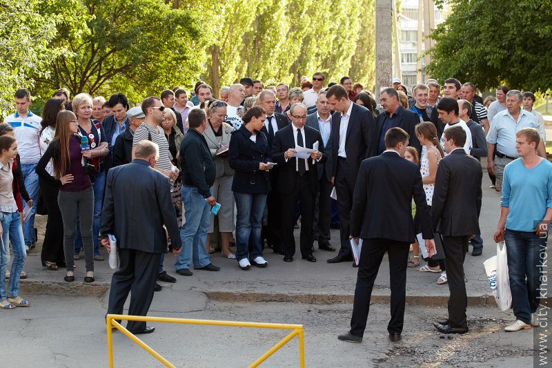 Геннадій Кернес зустрівся з жителями Північної Салтівки
