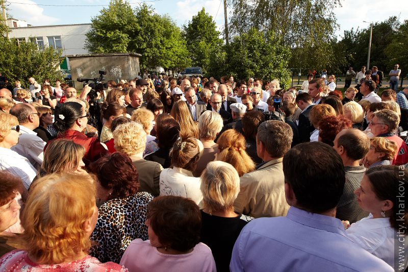 Геннадій Кернес зустрівся з жителями Північної Салтівки