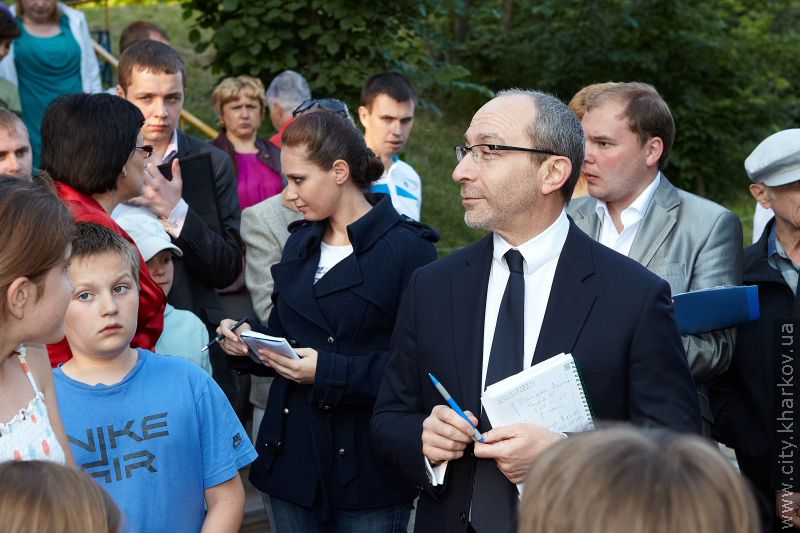 Геннадій Кернес зустрівся з жителями Північної Салтівки