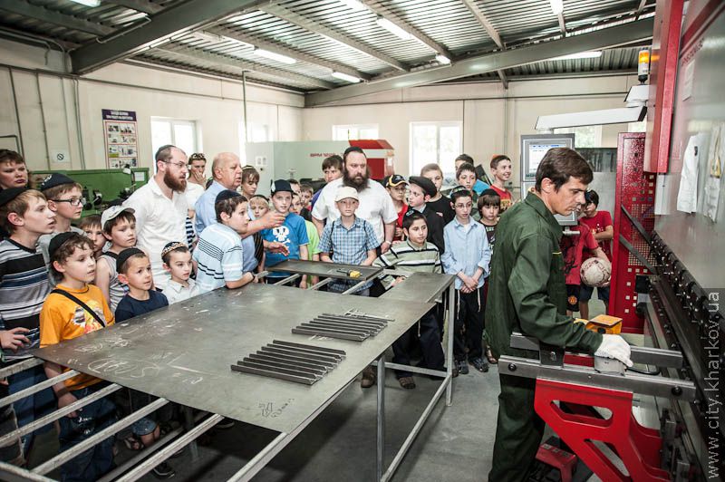 Школярі відвідали КП «Харківміськліфт»