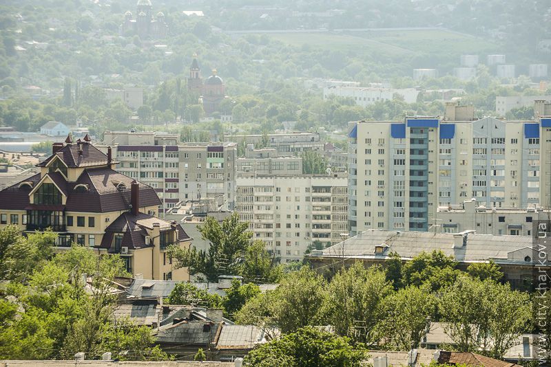 Журналістам провели екскурсію Держпромом