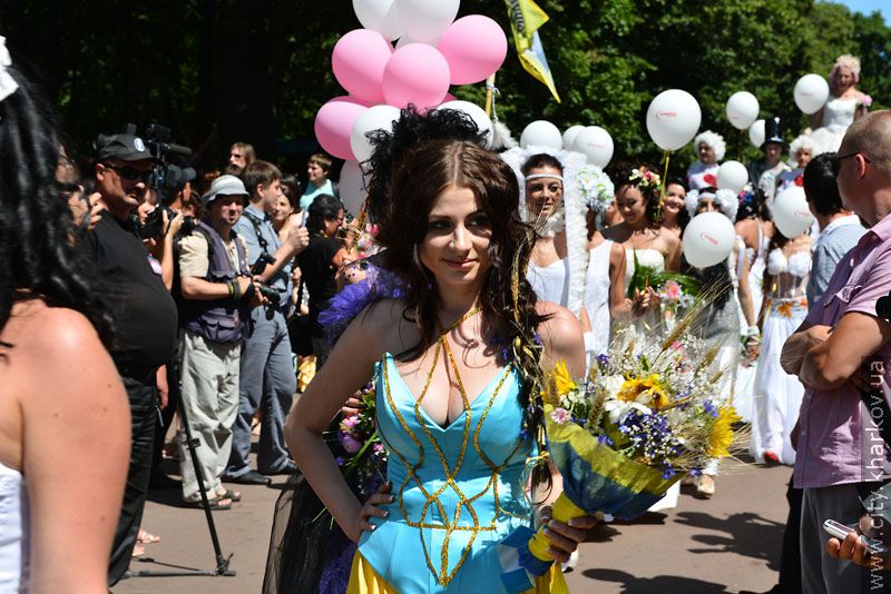 У Харкові пройшов V Парад наречених