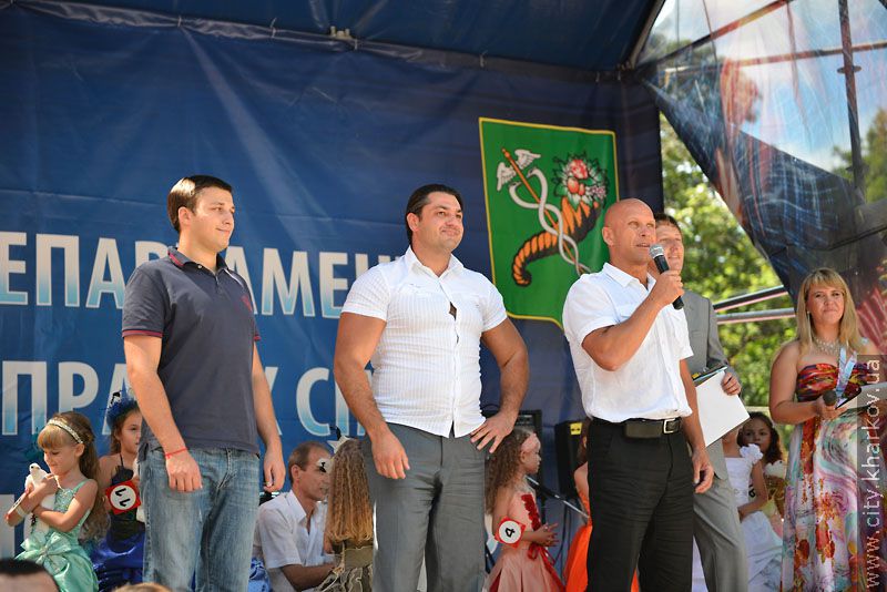 У Харкові пройшов V Парад наречених