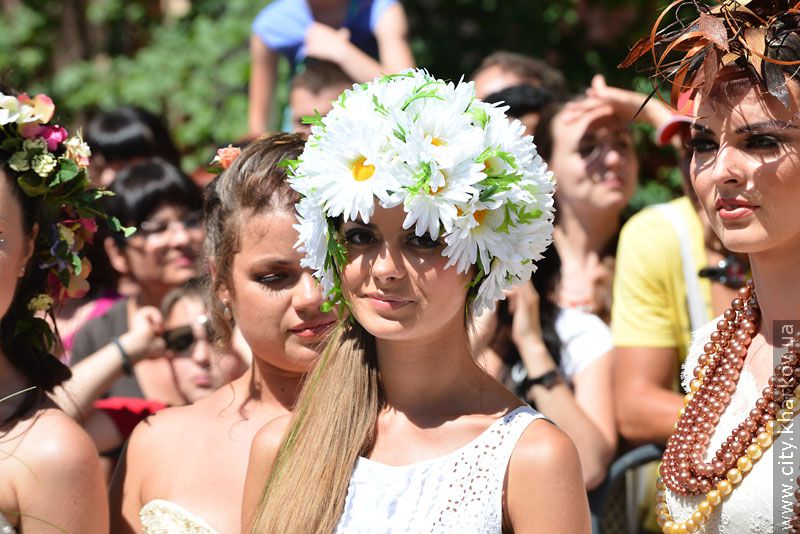 У Харкові пройшов V Парад наречених