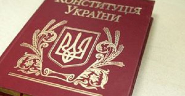 Геннадій Кернес вітає харків'ян з Днем Конституції
