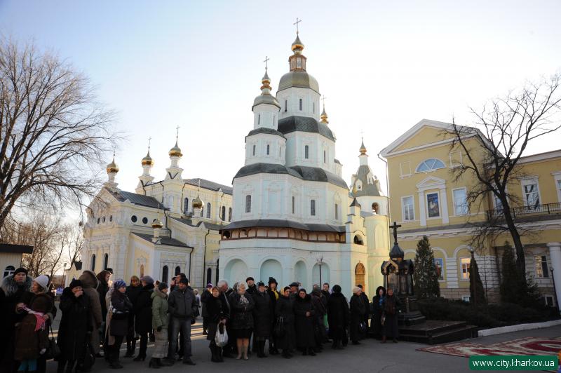 Патріарх Єрусалимський Феофіл III благословив Геннадія Кернеса на служіння народу
