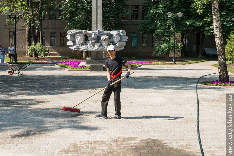 У Харкові масово реконструюють парки та сквери
