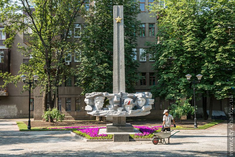У Харкові масово реконструюють парки та сквери
