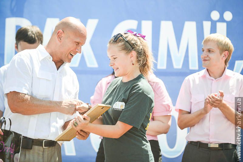 Kharkiv awarded best volunteers of UEFA EURO 2012