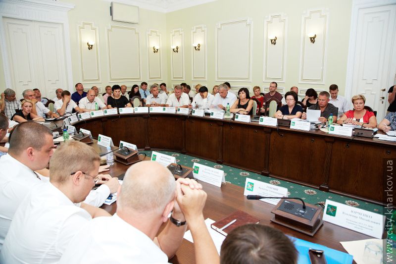 Ряд харківських автобусів змінять маршрути (оновлено)