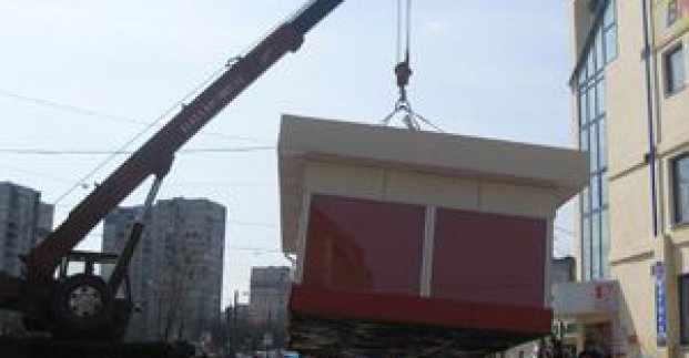 Ще 45 незаконно розміщених кіосків знесуть у Харкові