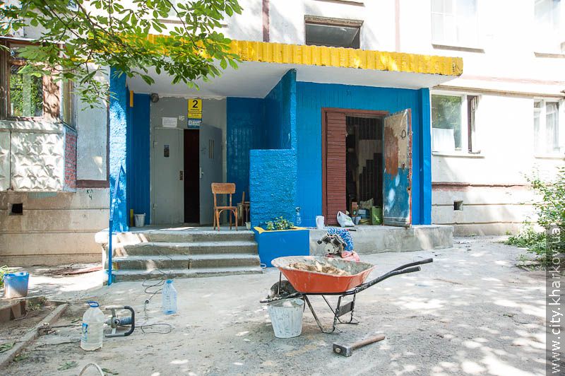 Цього року місто спільно з провайдерами відремонтує 800 входів у під'їзди