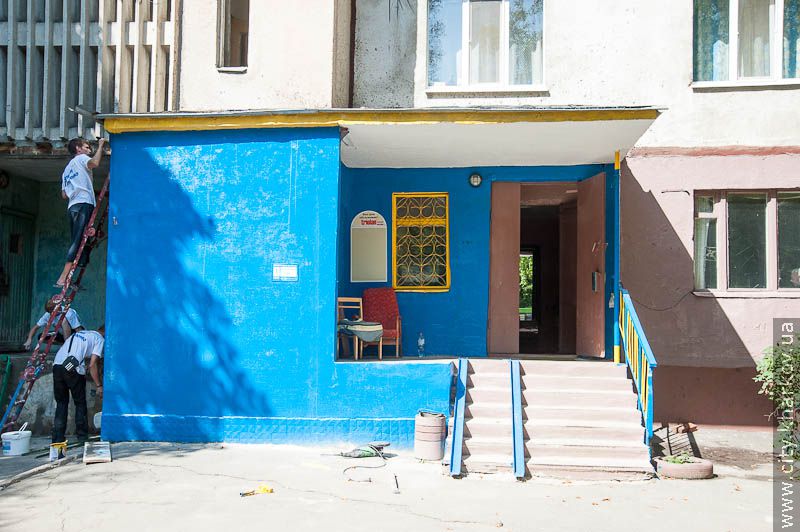 Цього року місто спільно з провайдерами відремонтує 800 входів у під'їзди