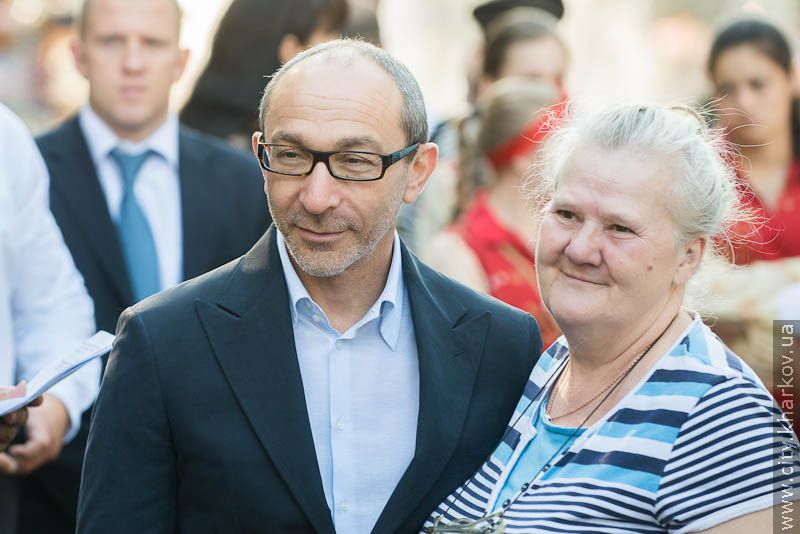 До Дня міста в саду імені Шевченка відкрилася фотовиставка