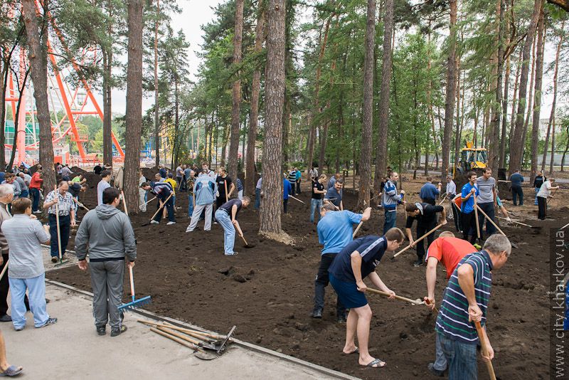 35 тисяч чоловік приводили Харків до ладу до Дня міста
