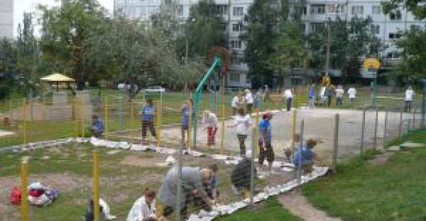 У Ленінському районі до Дня міста відремонтували дороги