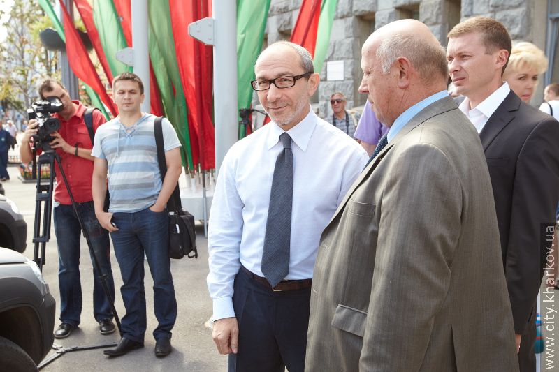 «Харківміськліфт» закупив дев'ять спецавтомобілів і дві автовежі