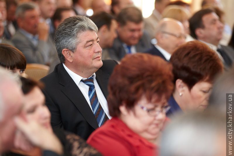 Президент запевнив, що після виборів тарифи на послуги ЖКГ не піднімуться