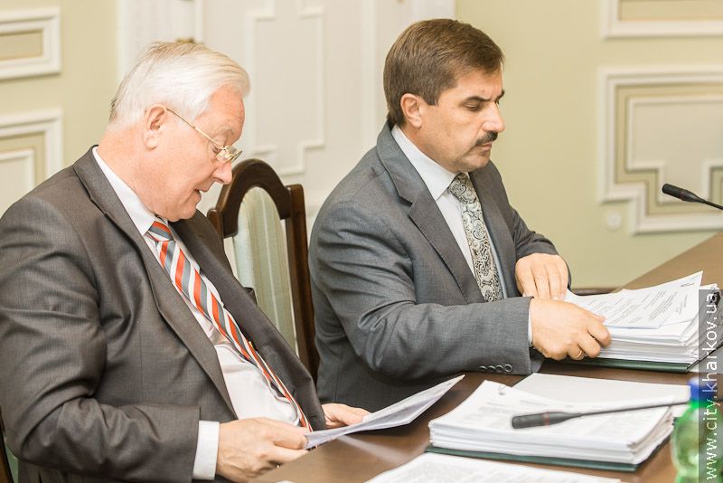 Виконком затвердив прогнозні показники бюджету міста на 2013-2014 роки