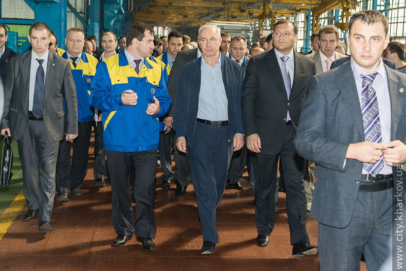Уряд погасив борги із зарплати на заводі імені Шевченка