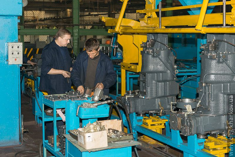 Уряд погасив борги із зарплати на заводі імені Шевченка