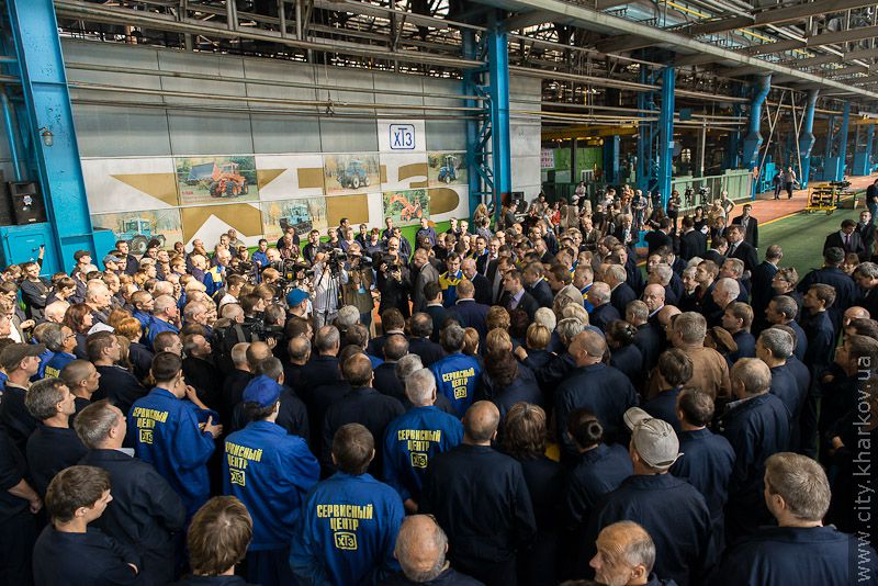 Уряд погасив борги із зарплати на заводі імені Шевченка