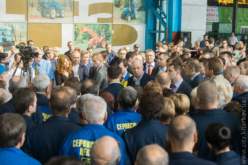Уряд погасив борги із зарплати на заводі імені Шевченка