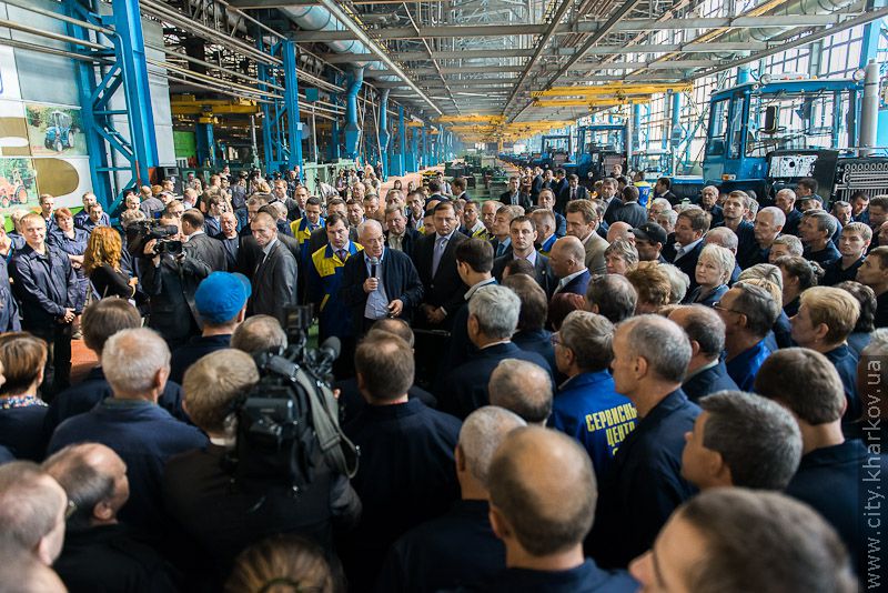 Уряд погасив борги із зарплати на заводі імені Шевченка