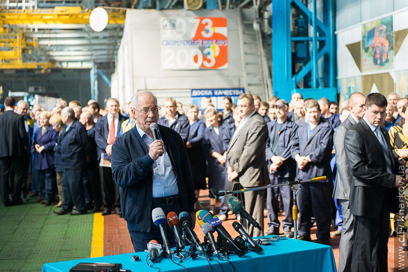 Уряд погасив борги із зарплати на заводі імені Шевченка