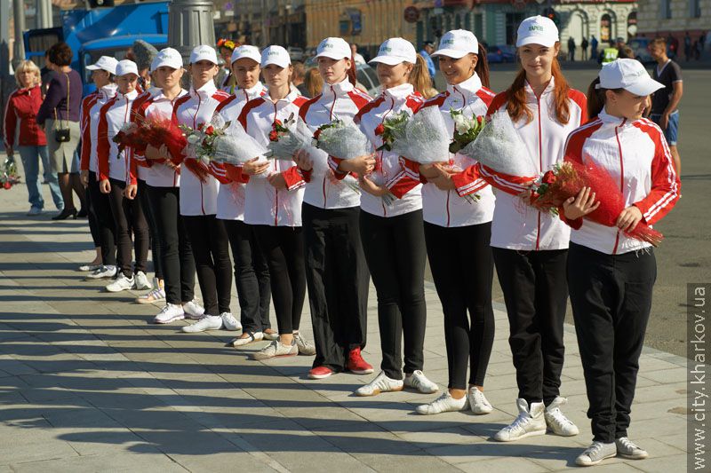 Kharkiv Paralympic sportsmen were honoured in Constitution square