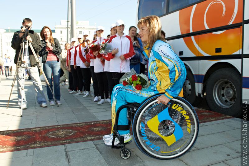 Kharkiv Paralympic sportsmen were honoured in Constitution square