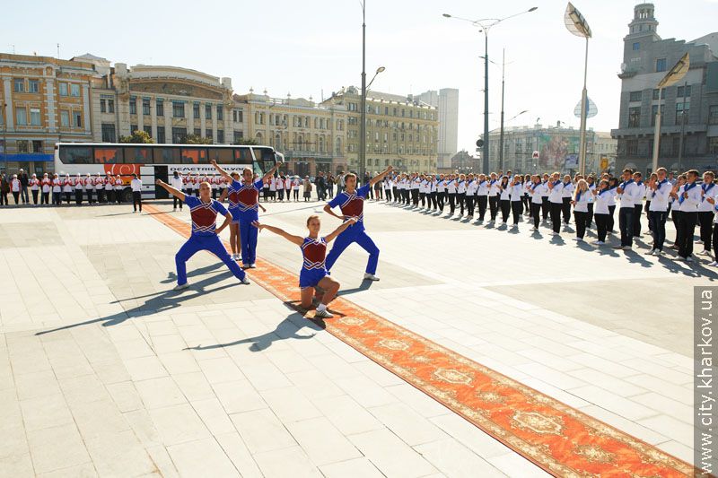 Kharkiv Paralympic sportsmen were honoured in Constitution square