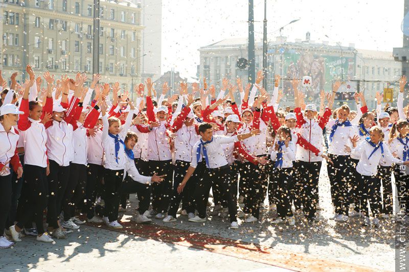 Kharkiv Paralympic sportsmen were honoured in Constitution square