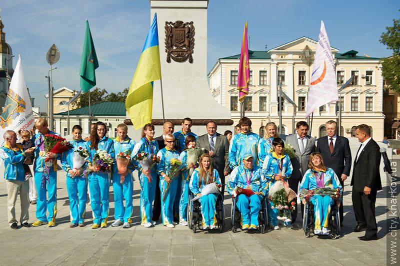 Kharkiv Paralympic sportsmen were honoured in Constitution square