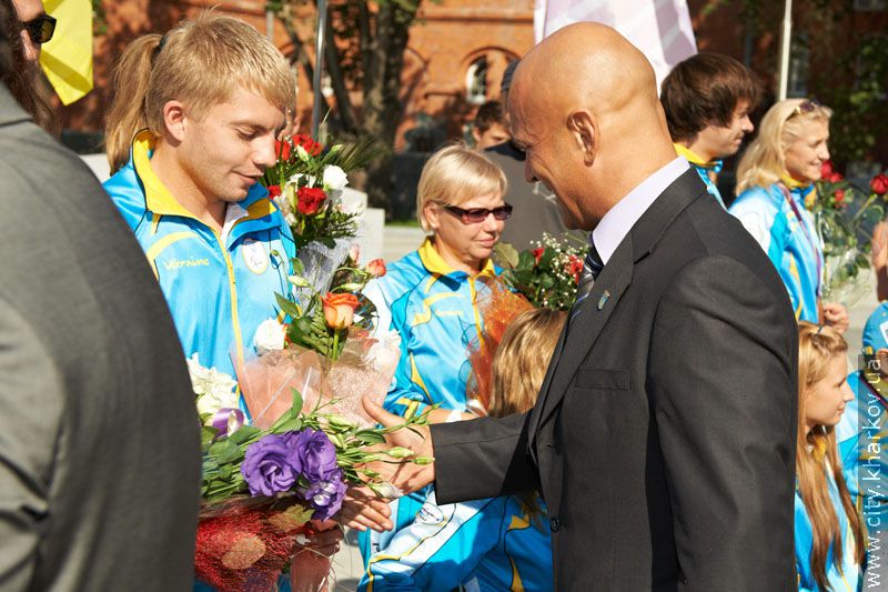 Kharkiv Paralympic sportsmen were honoured in Constitution square