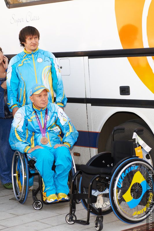 Kharkiv Paralympic sportsmen were honoured in Constitution square