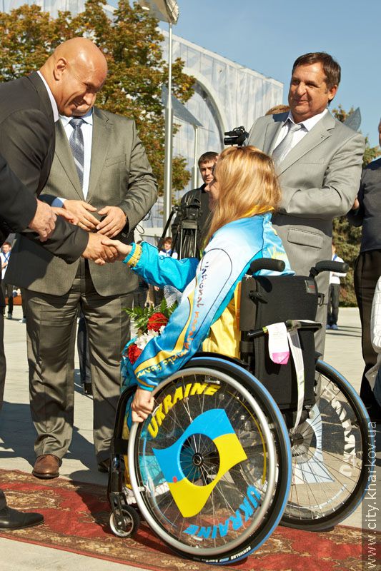 Kharkiv Paralympic sportsmen were honoured in Constitution square