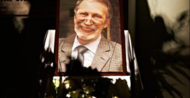 Відбувся вечір пам'яті керівника театру «Тимур» Василя Сидіна
