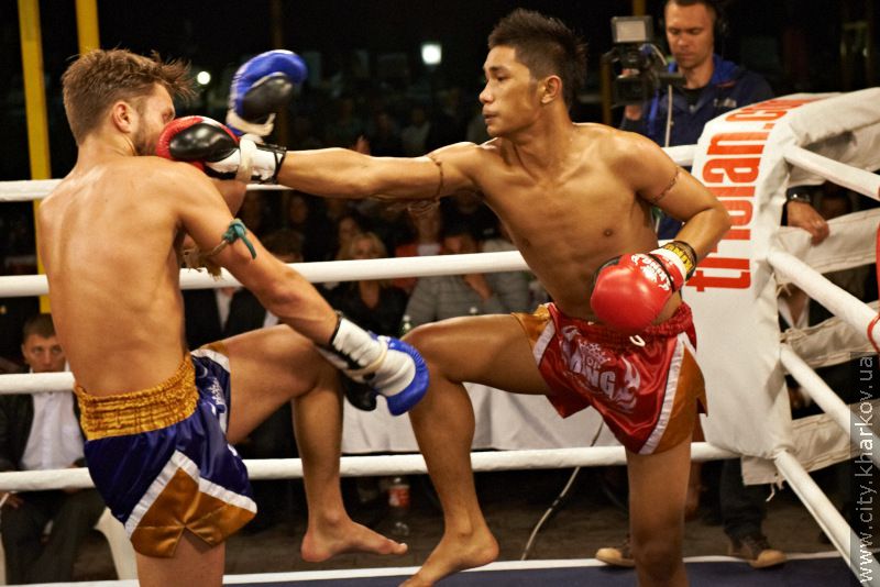 Kharkiv gained three victories in muay thai in match play with the Thai sportsmen