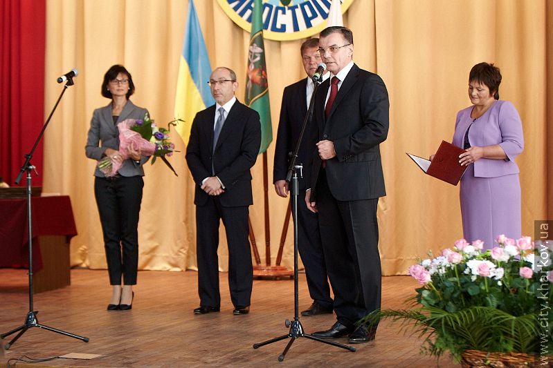 Геннадій Кернес привітав колектив «Турбоатома» з Днем машинобудівника